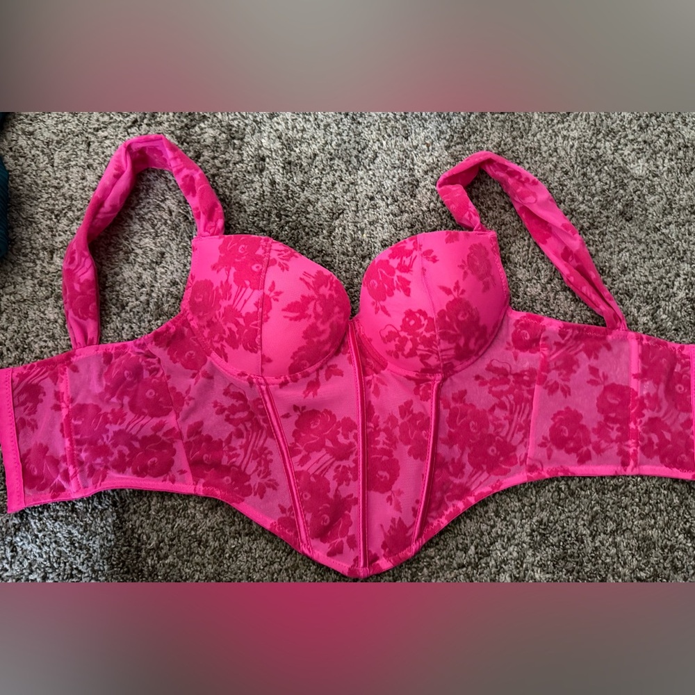 Body rage Floral Lace Pink Bustier